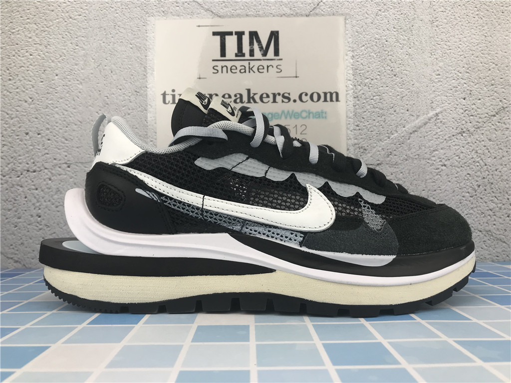 Sacai Nike VaporWaffle Black White CV1363 001